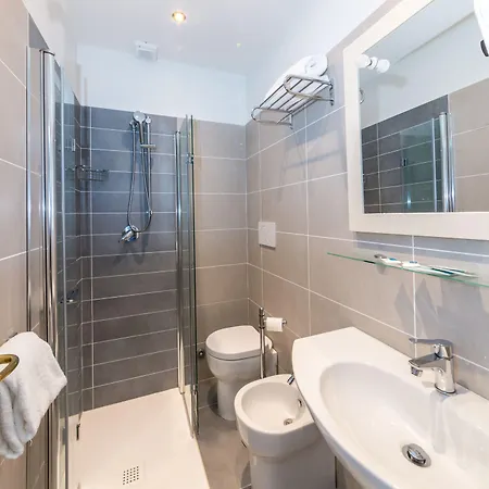 Torino מלון לידו די ג'סולו