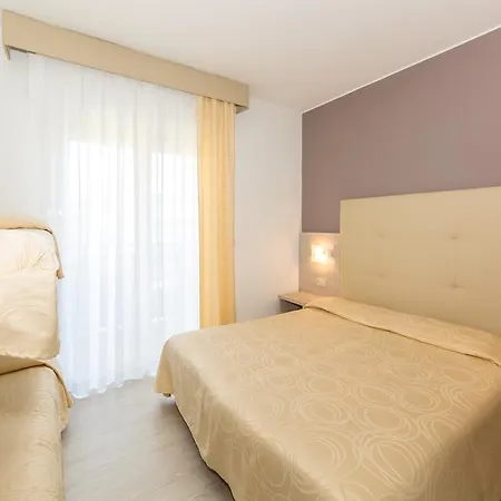 Torino Отель Лидо-ди-Езоло